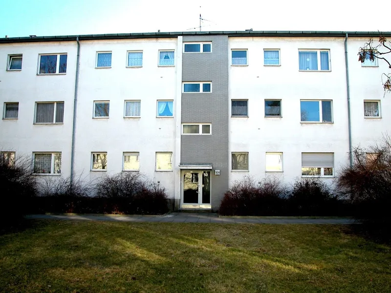 2-Zimmer-Wohnung mit neuer Elektroanlage! — photo 1